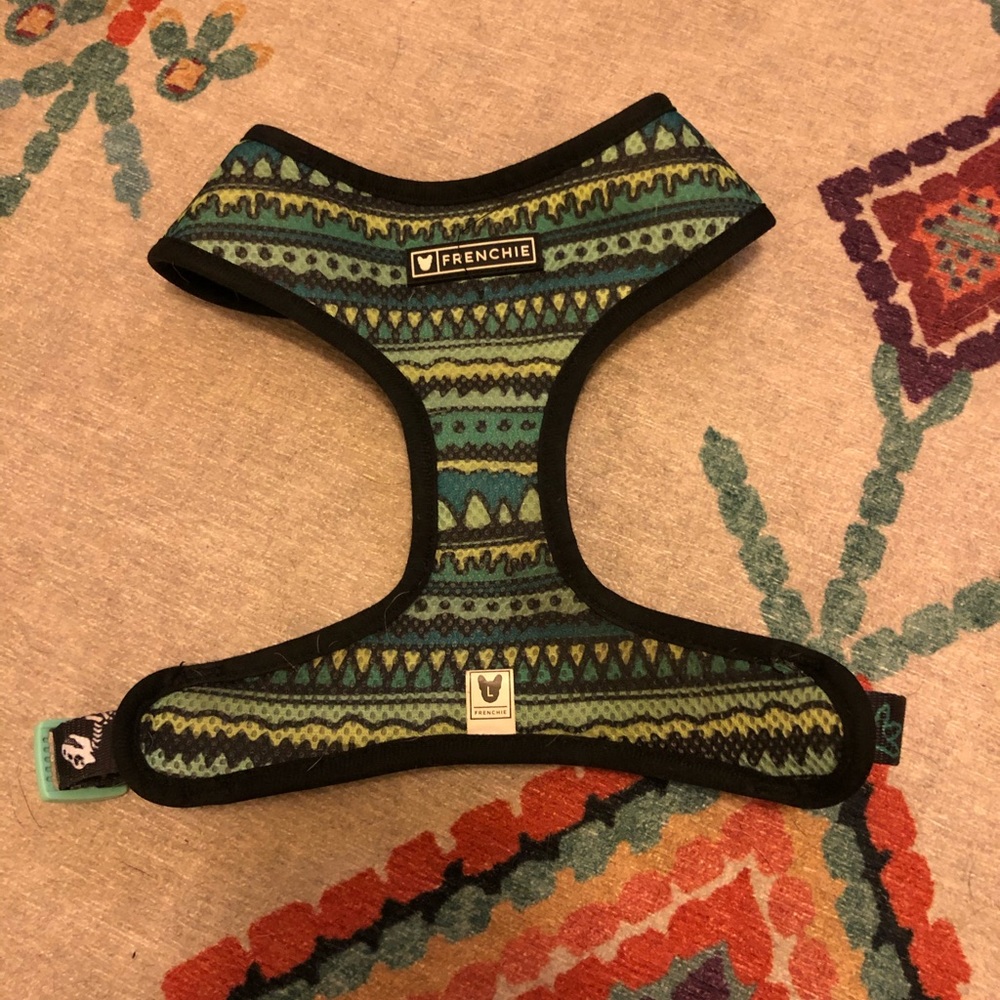 Reversible dog harness- Green pattern